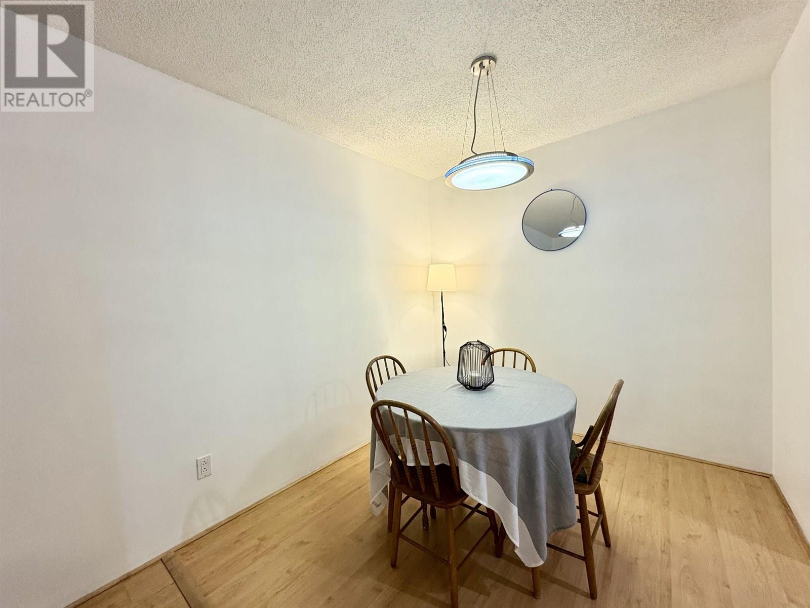 Photo 9 of 312 9880 Manchester Drive, Burnaby BC