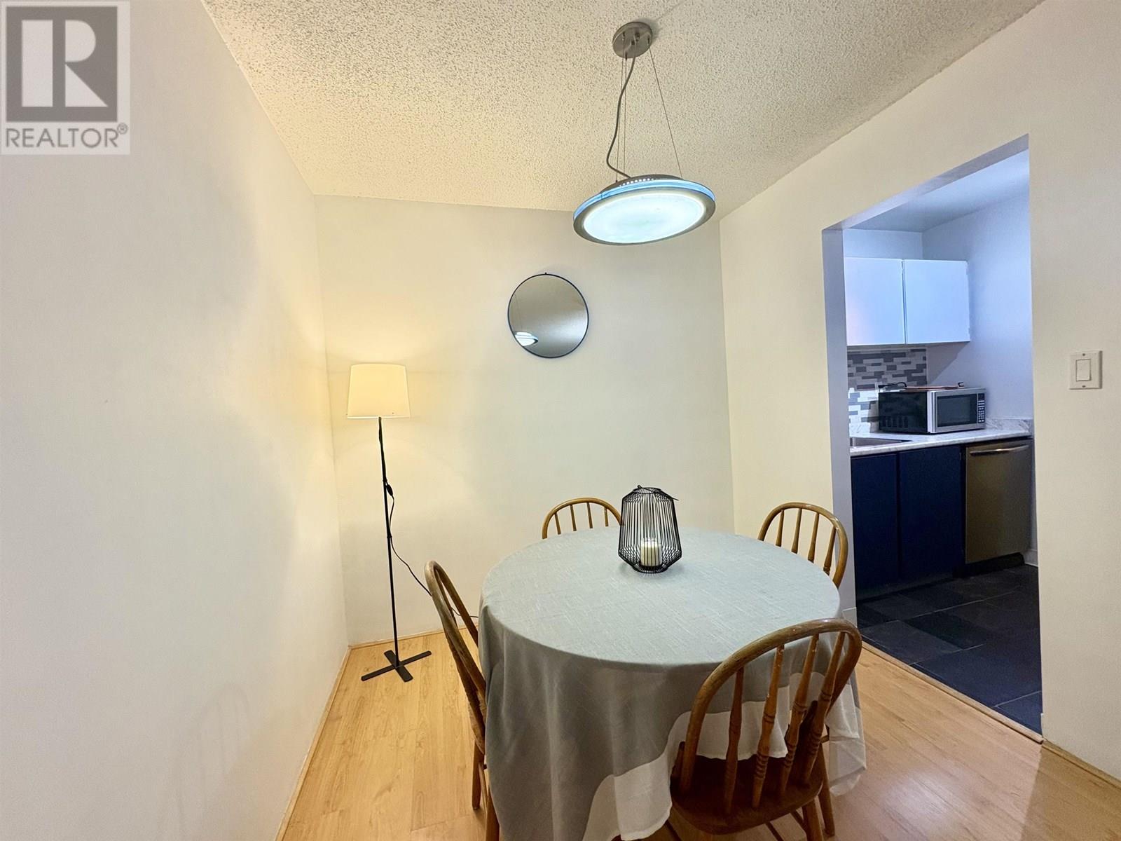 Photo 10 of 312 9880 Manchester Drive, Burnaby BC