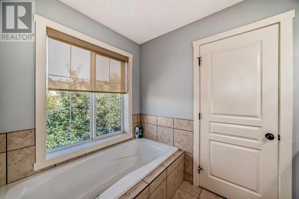 Single Family House for Sale in  Cranleigh Heath SE Cranston Calgary 