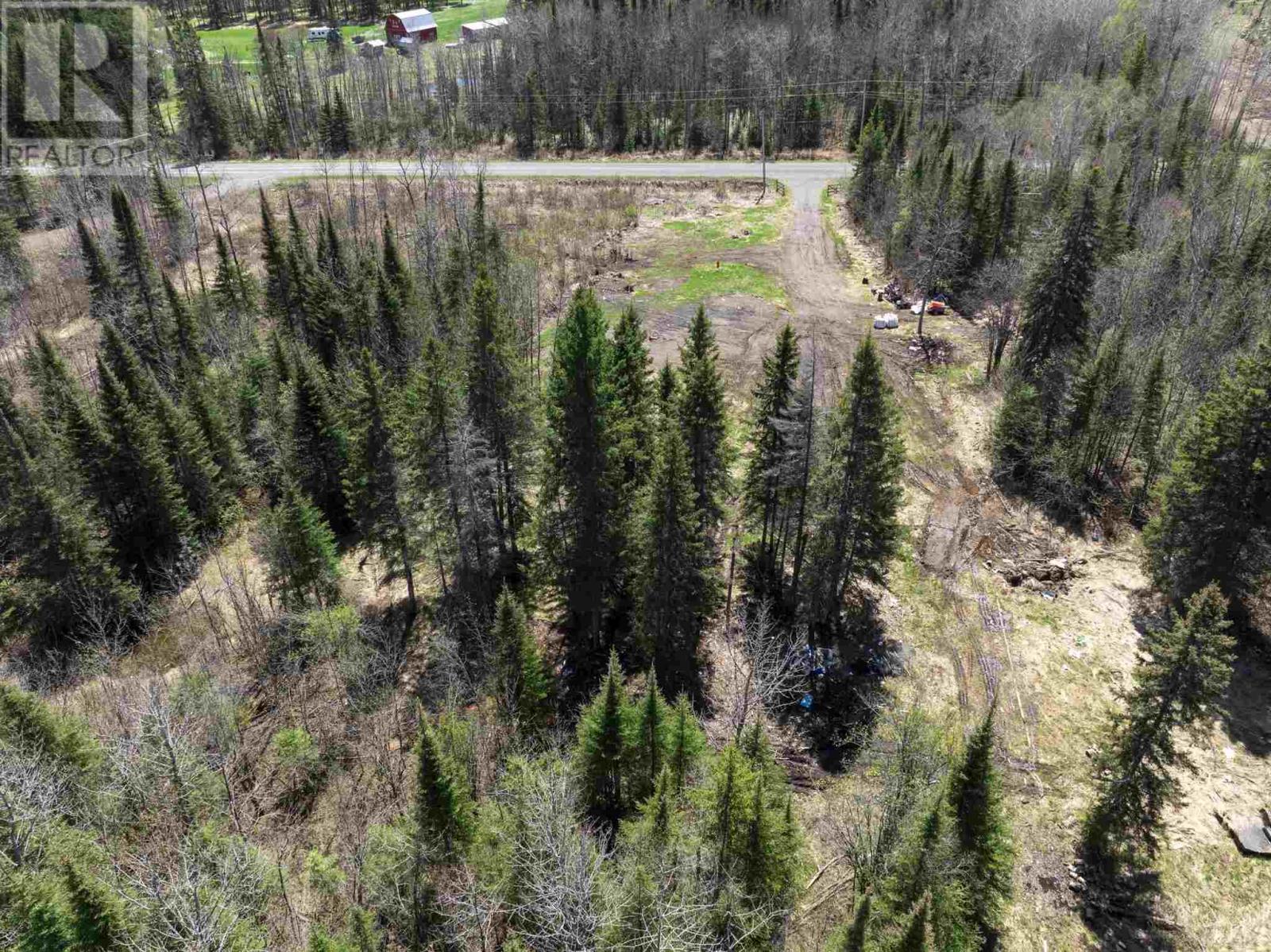 Photo 13 of 390 Connolly Road, Kakabeka Falls ON