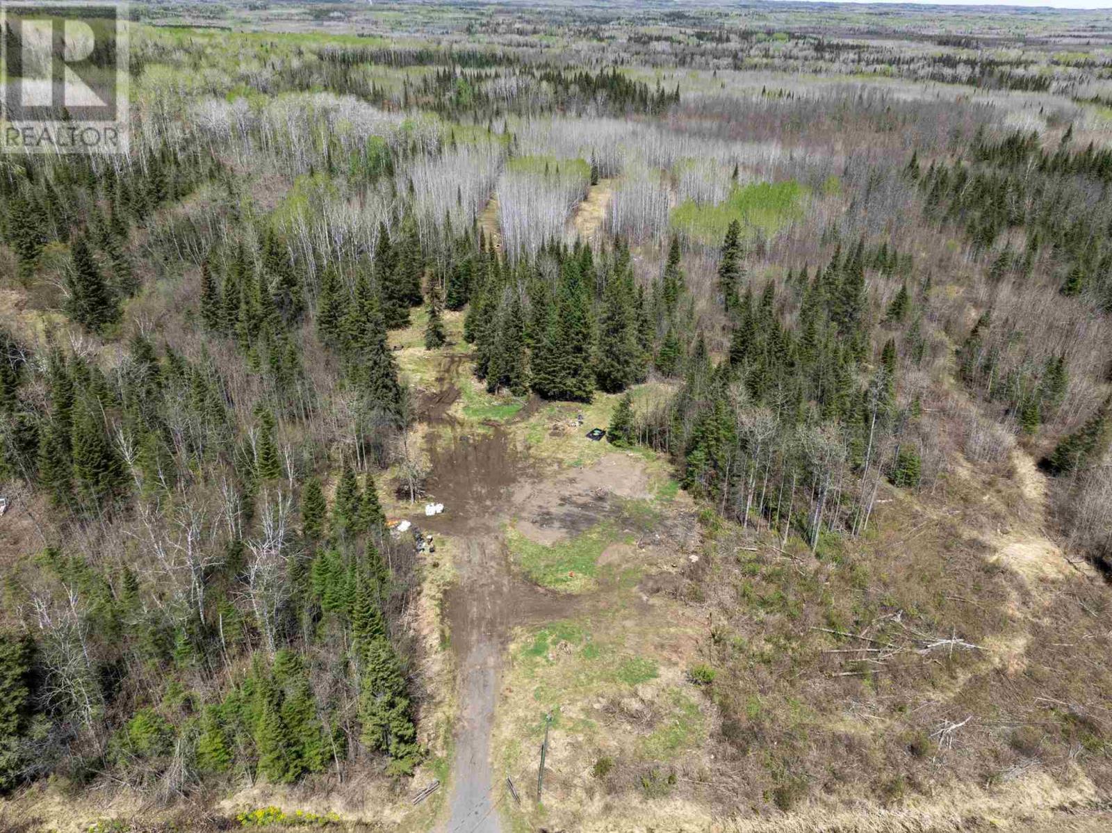 Photo 1 of 390 Connolly Road, Kakabeka Falls ON
