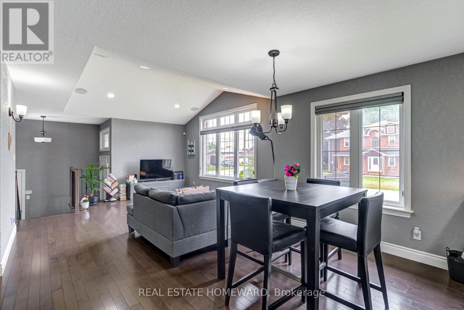 Photo 13 of 2 Freedom Crescent, Quinte West ON
