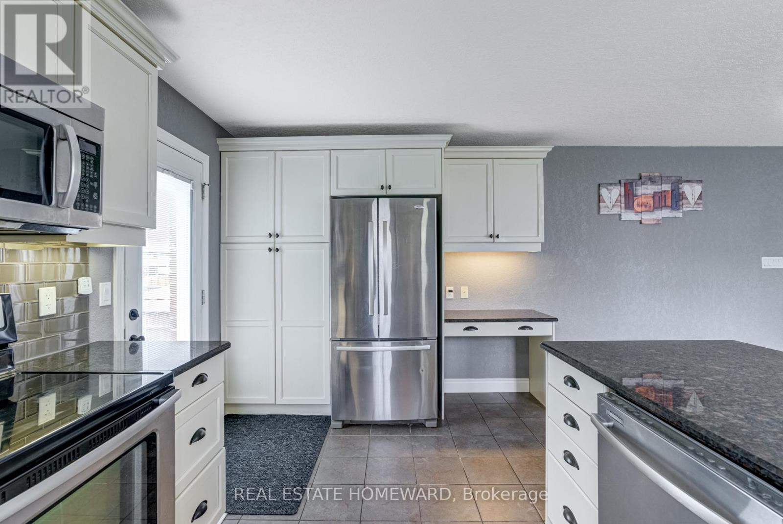 Photo 18 of 2 Freedom Crescent, Quinte West ON