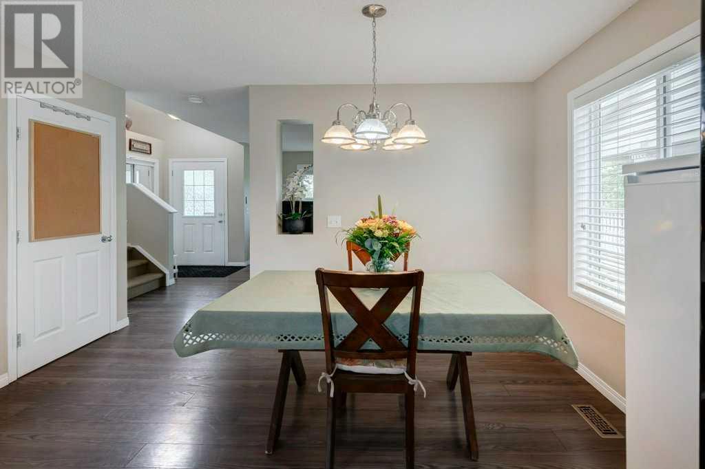 Single Family House for Sale in  Everglen Manor SW Evergreen Calgary 