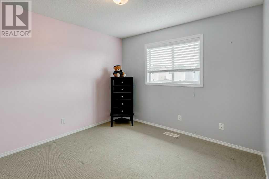 Single Family House for Sale in  Everglen Manor SW Evergreen Calgary 