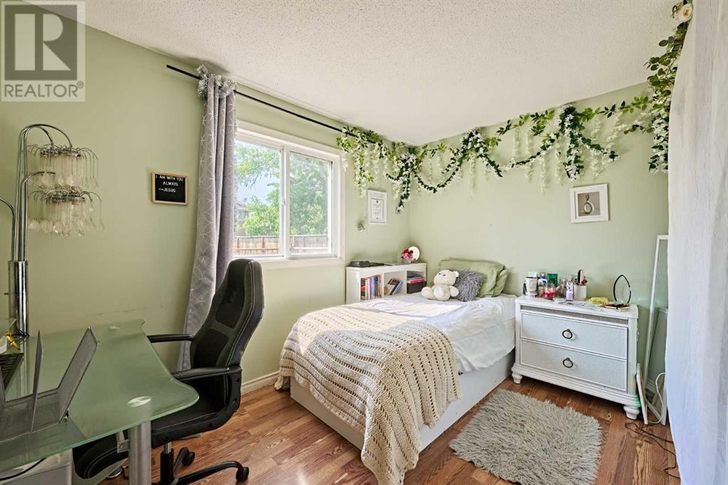 Single Family House Bungalow for Sale in  Doverglen Crescent SE Dover Calgary 