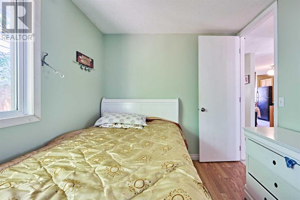 Single Family House Bungalow for Sale in  Doverglen Crescent SE Dover Calgary 