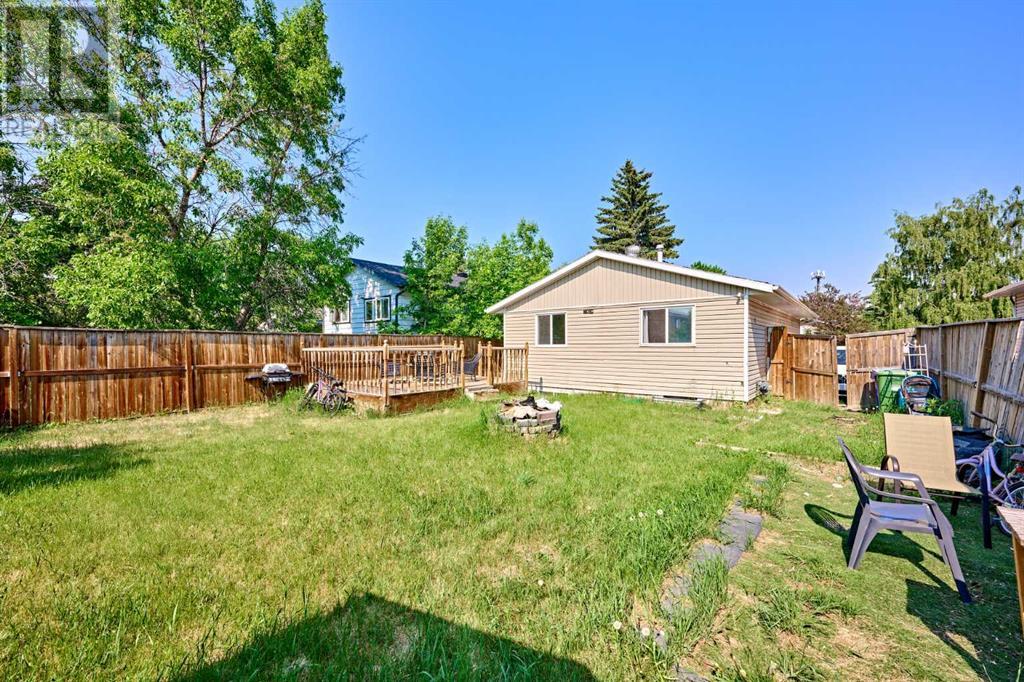 Single Family House Bungalow for Sale in  Doverglen Crescent SE Dover Calgary 