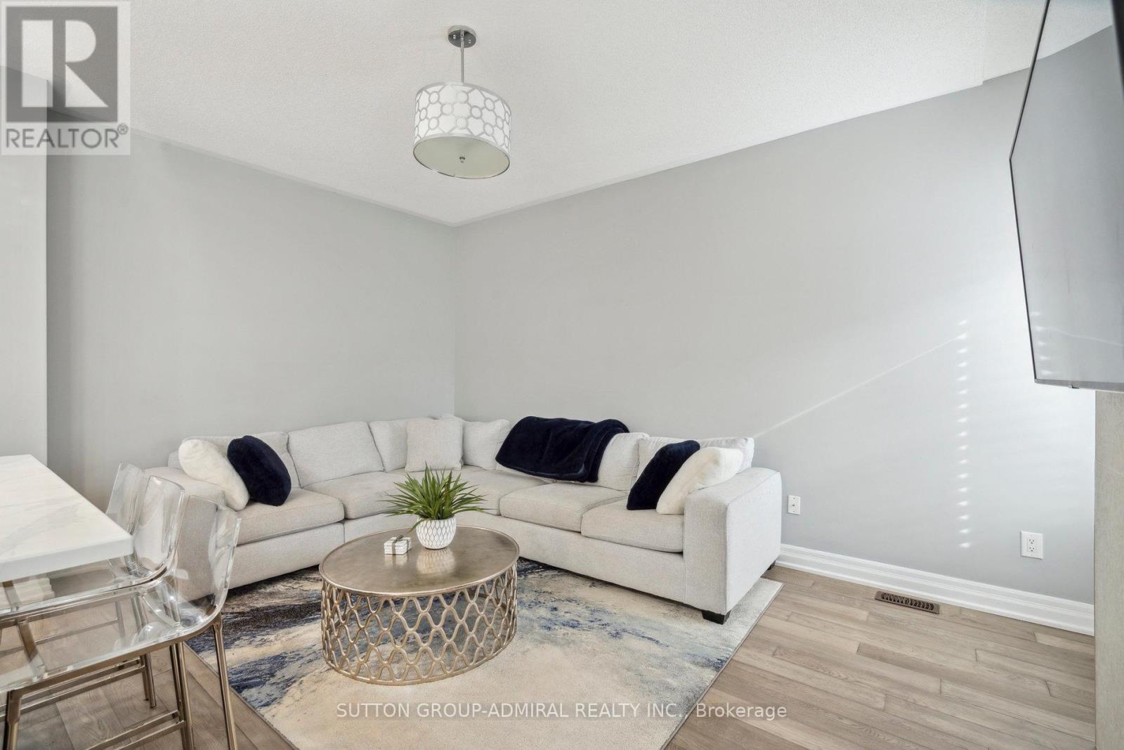 Single Family House for Sale in  BLUE GROUSE ROAD Vaughan (Patterson) 