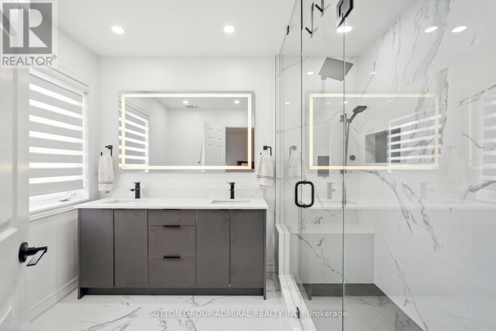 Single Family House for Sale in  BLUE GROUSE ROAD Vaughan (Patterson) 