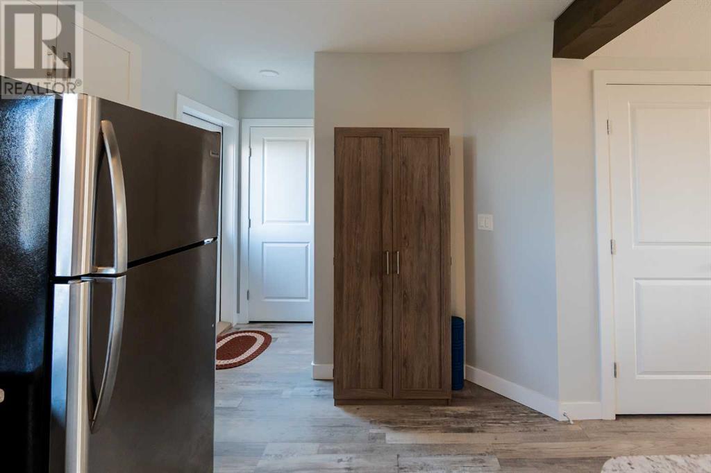 Photo 10 of D 11201 95 Street, Clairmont AB