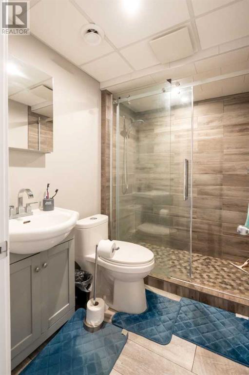 Photo 21 of D 11201 95 Street, Clairmont AB