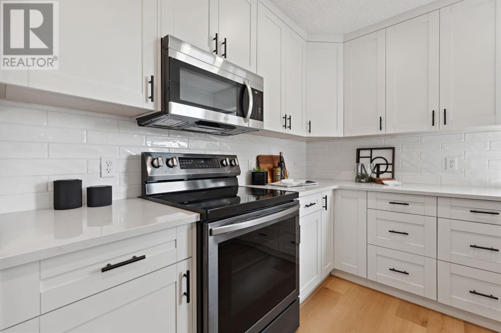Single Family House 4 Level for Sale in   Street SE Riverbend Calgary 