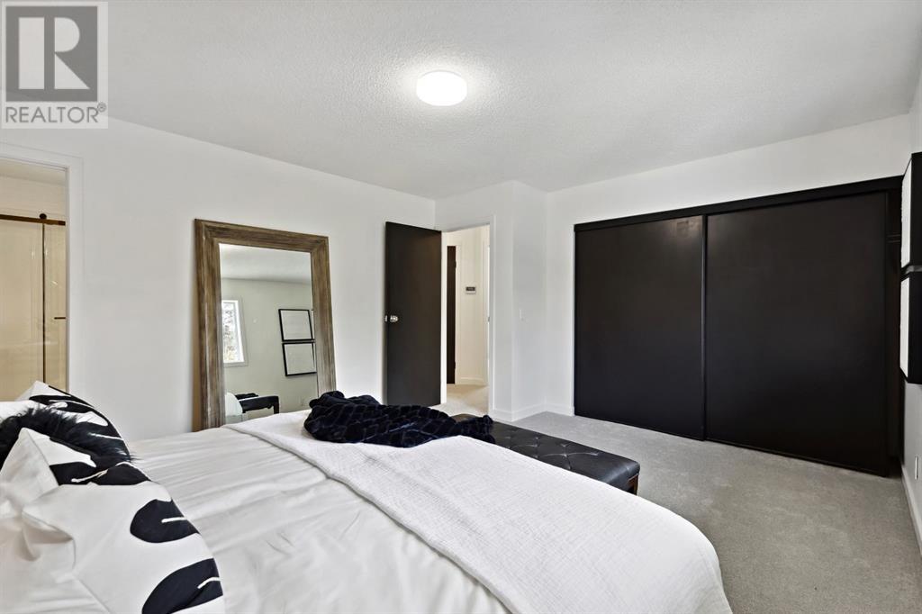 Single Family House 4 Level for Sale in   Street SE Riverbend Calgary 