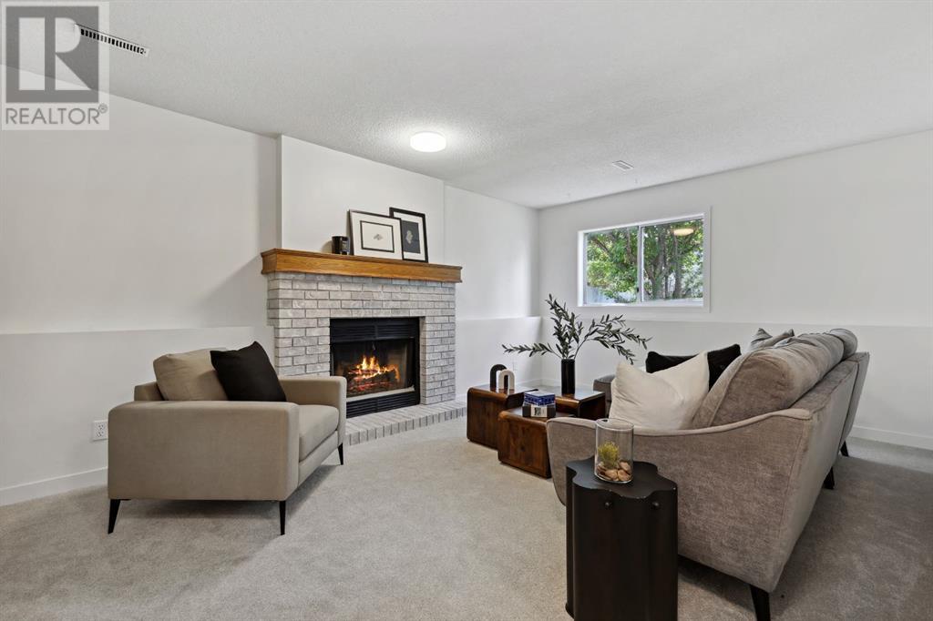 Single Family House 4 Level for Sale in   Street SE Riverbend Calgary 
