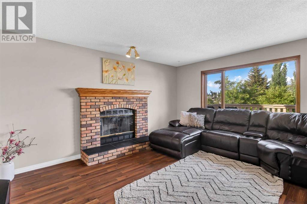 Single Family House for Sale in  Shannon Terrace SW Shawnessy Calgary 
