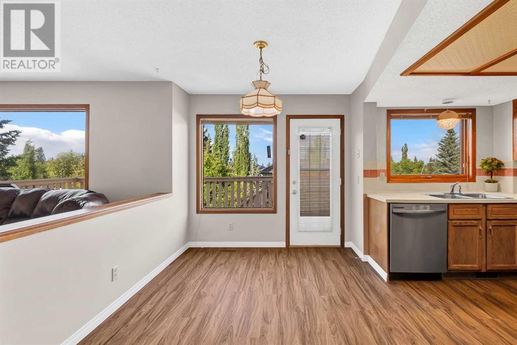 Single Family House for Sale in  Shannon Terrace SW Shawnessy Calgary 