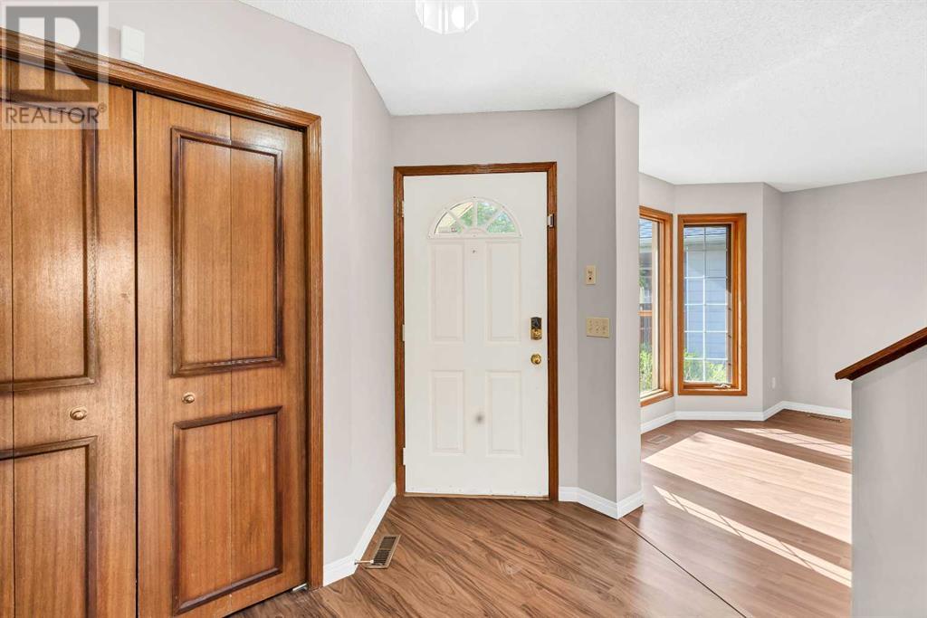 Single Family House for Sale in  Shannon Terrace SW Shawnessy Calgary 