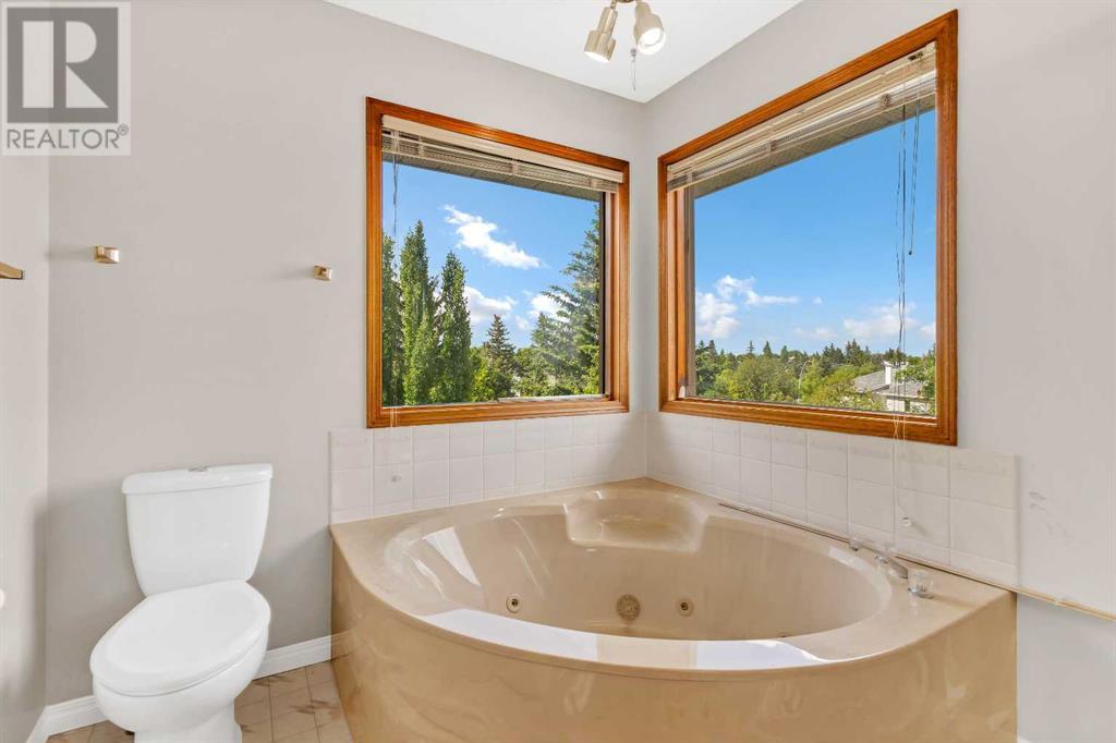 Single Family House for Sale in  Shannon Terrace SW Shawnessy Calgary 