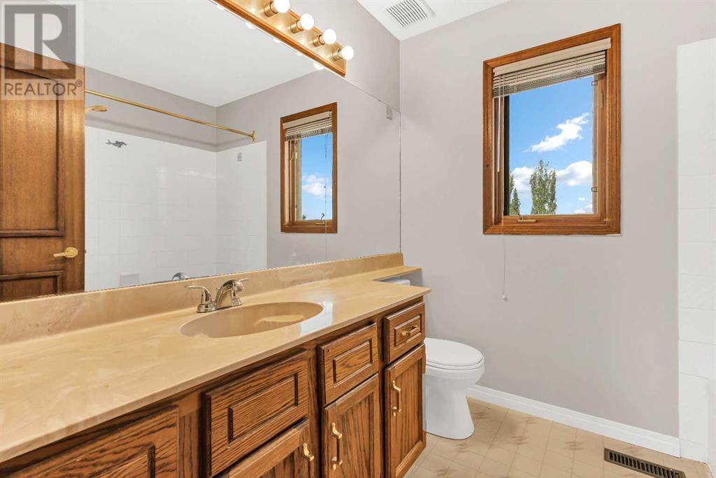 Single Family House for Sale in  Shannon Terrace SW Shawnessy Calgary 