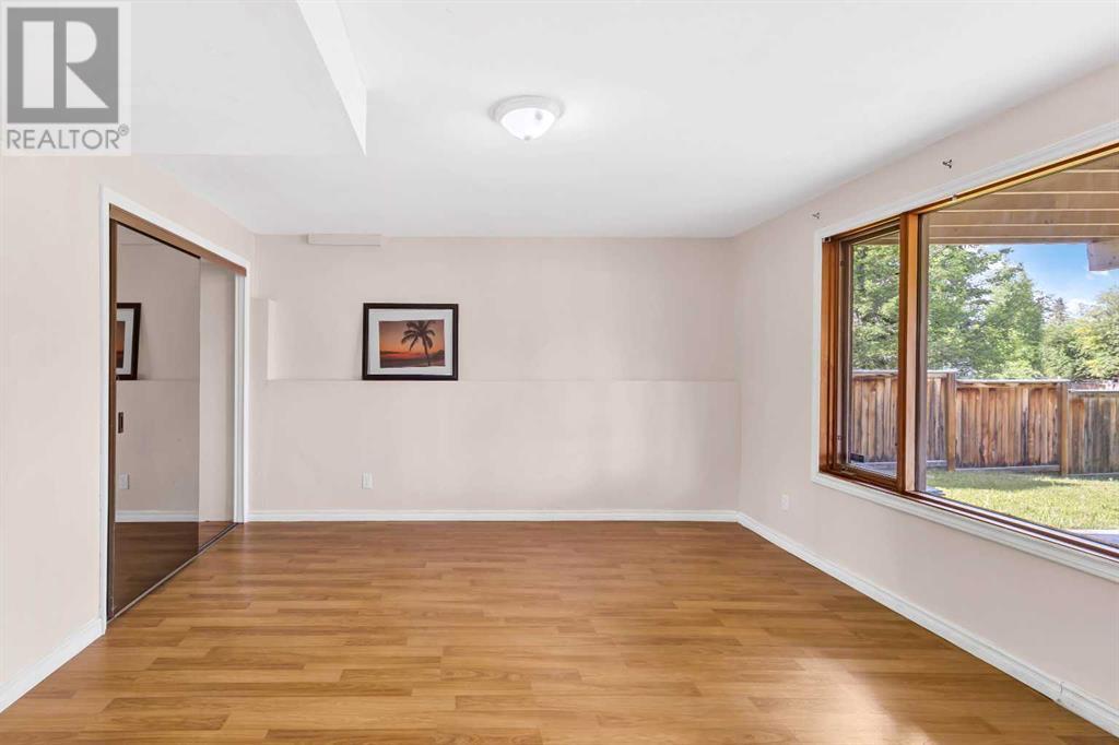 Single Family House for Sale in  Shannon Terrace SW Shawnessy Calgary 