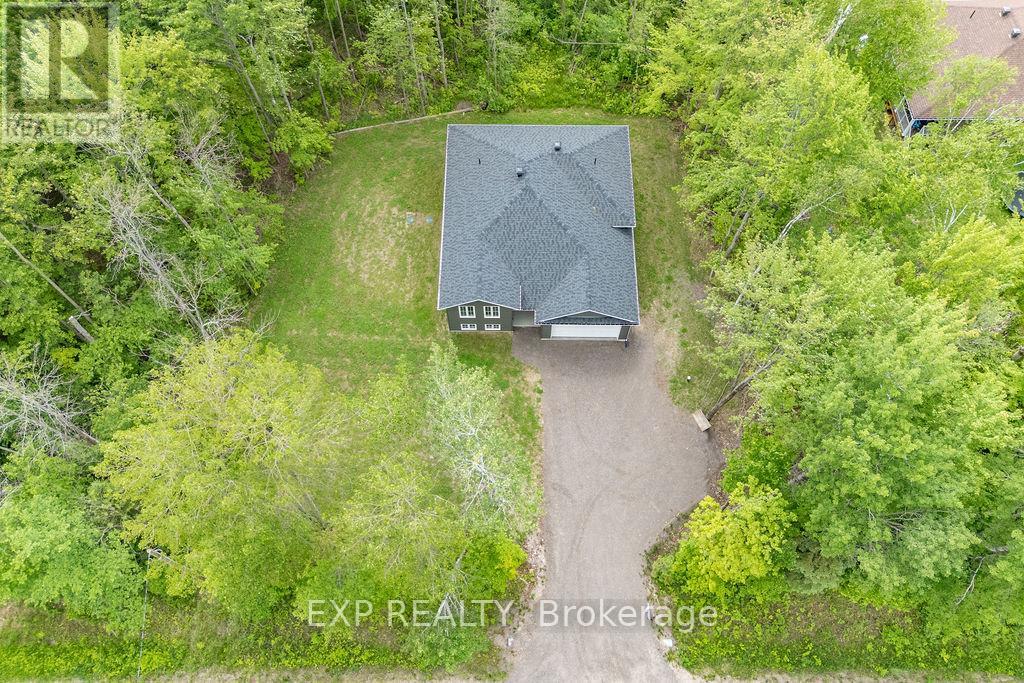 Photo 7 of 116 Storyland Road, Horton ON