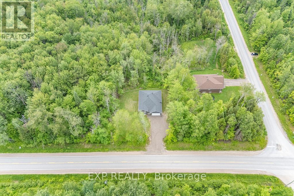 Photo 8 of 116 Storyland Road, Horton ON