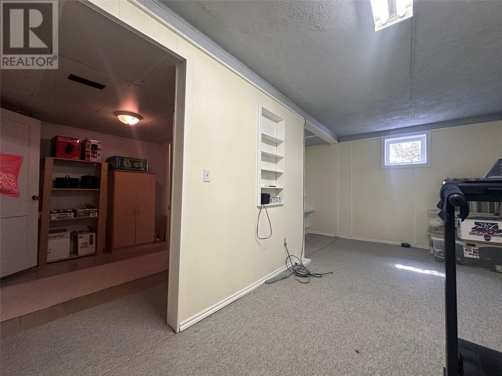 5702 Jackpine Lane, Osoyoos