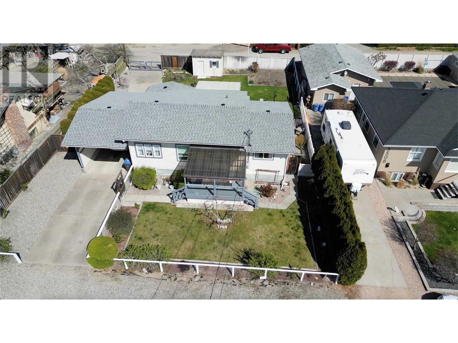 5702 Jackpine Lane, Osoyoos
