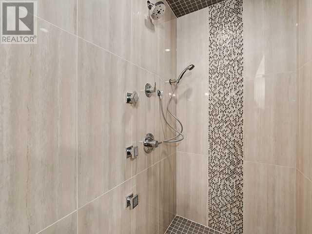 Single Family House for Sale in   Avenue SW North Glenmore Park Calgary 