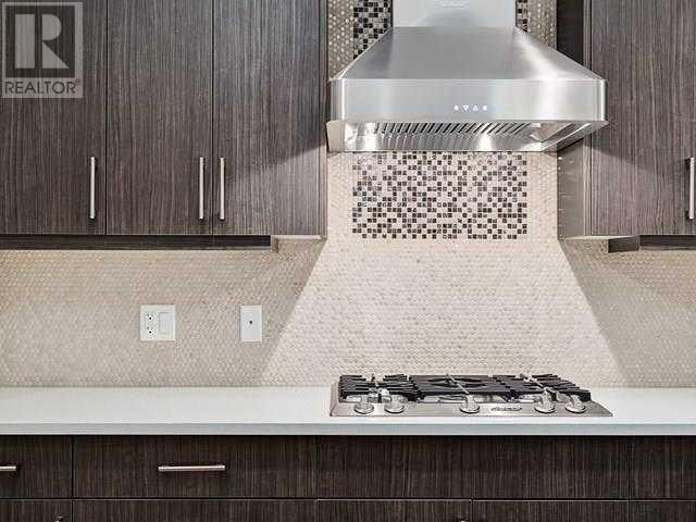 Single Family House for Sale in   Avenue SW North Glenmore Park Calgary 