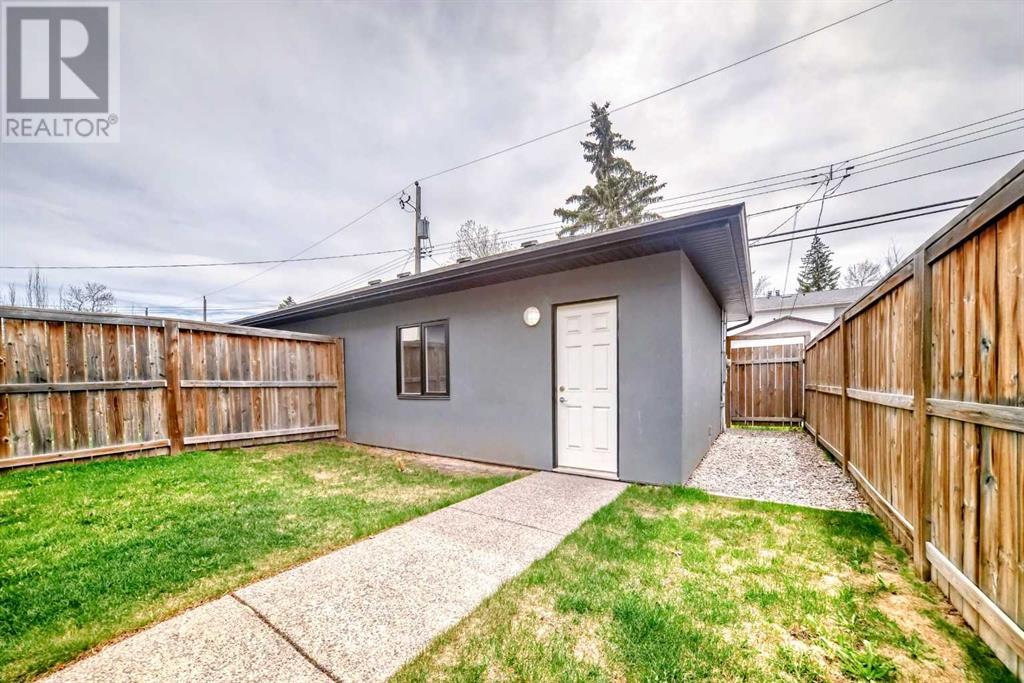 Single Family House for Sale in   Avenue SW North Glenmore Park Calgary 