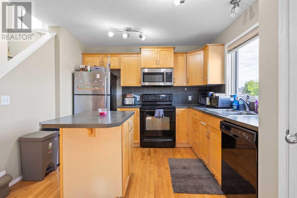 Single Family House for Sale in  Copperstone Circle SE Copperfield Calgary 