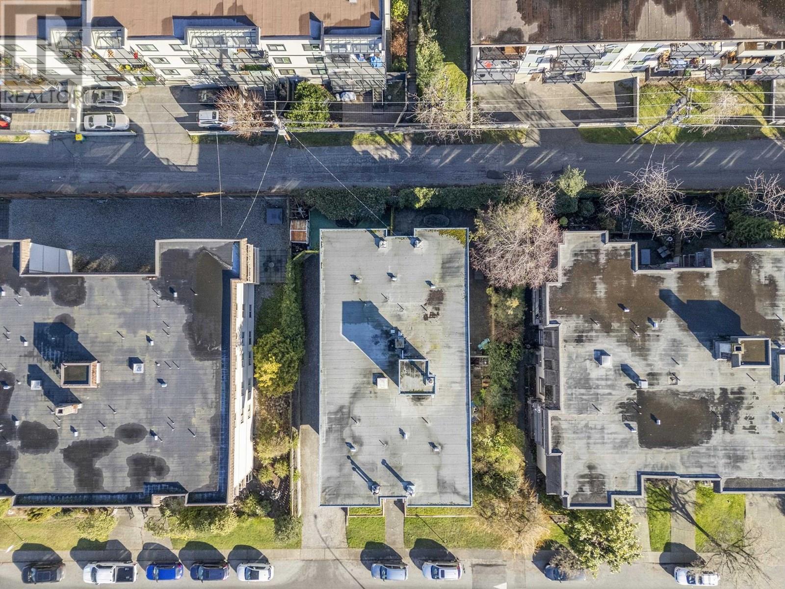 102 264 W 2ND STREET, North Vancouver real estate listing R2960341