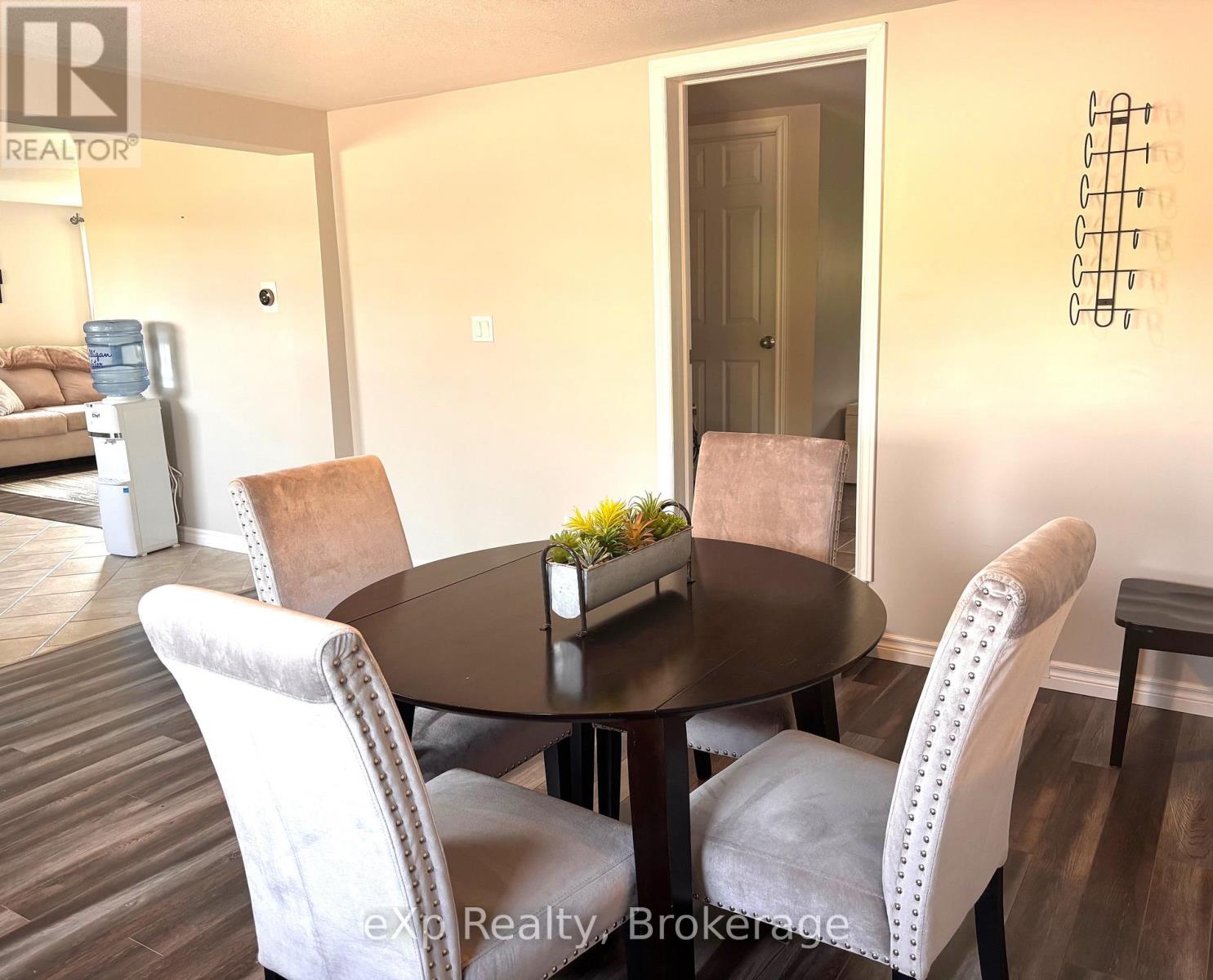 Photo 18 of 254 16th Street, Hanover ON