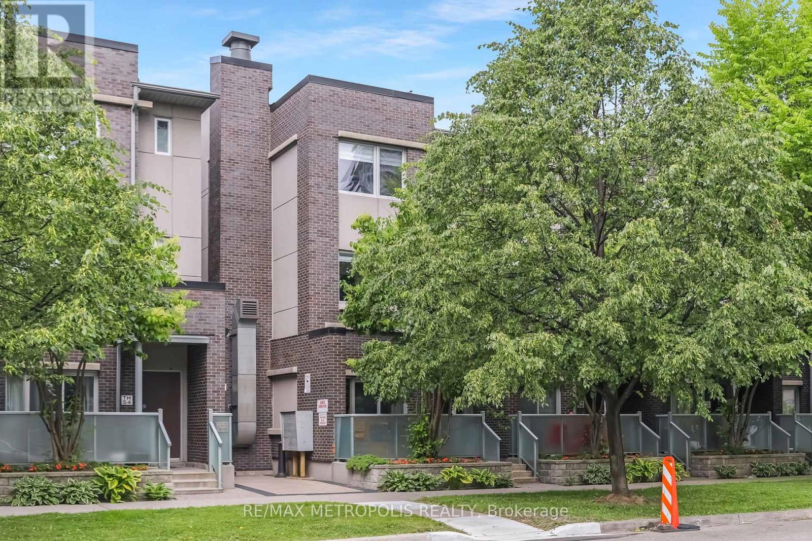 Photo 43 of Th 55 295 Village Green Square, Toronto ON