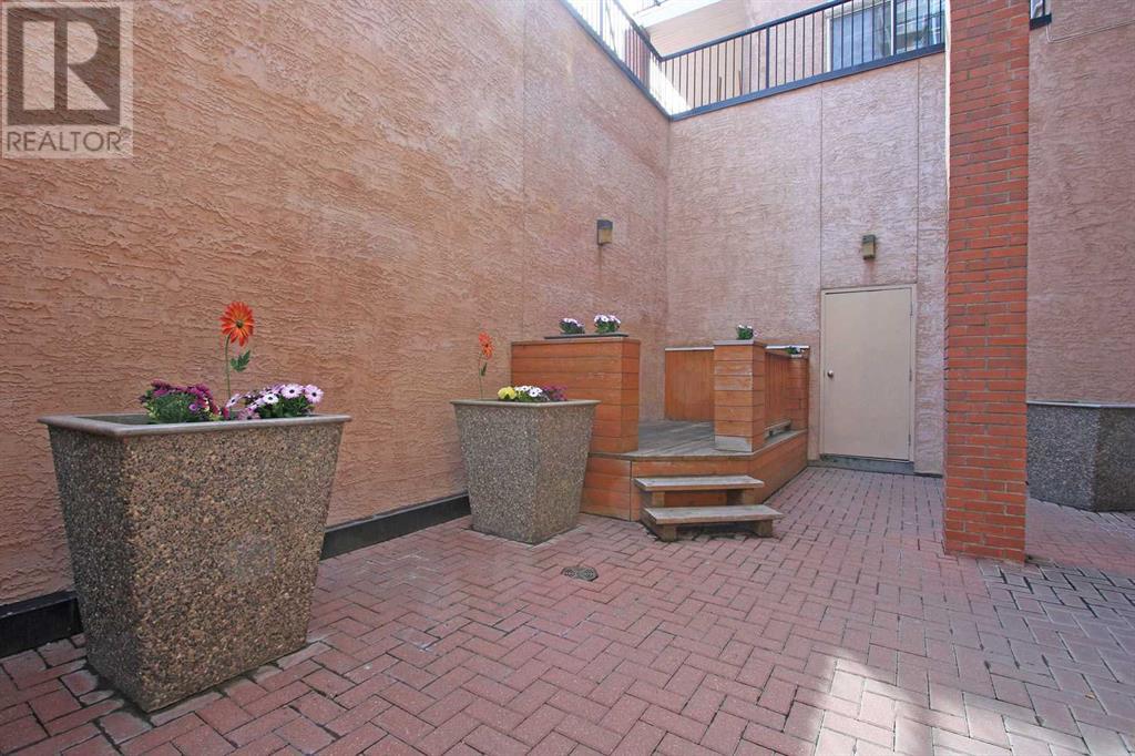 Single Family House for Sale in    Avenue SW Beltline Calgary 