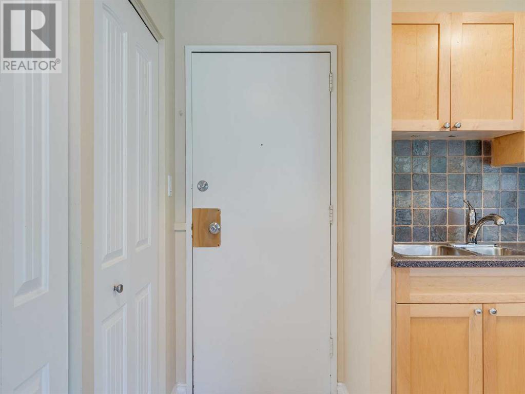 Single Family House for Sale in    Avenue SW Beltline Calgary 