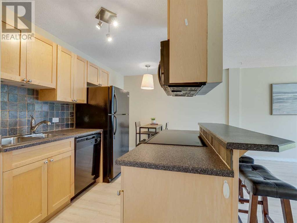 Single Family House for Sale in    Avenue SW Beltline Calgary 