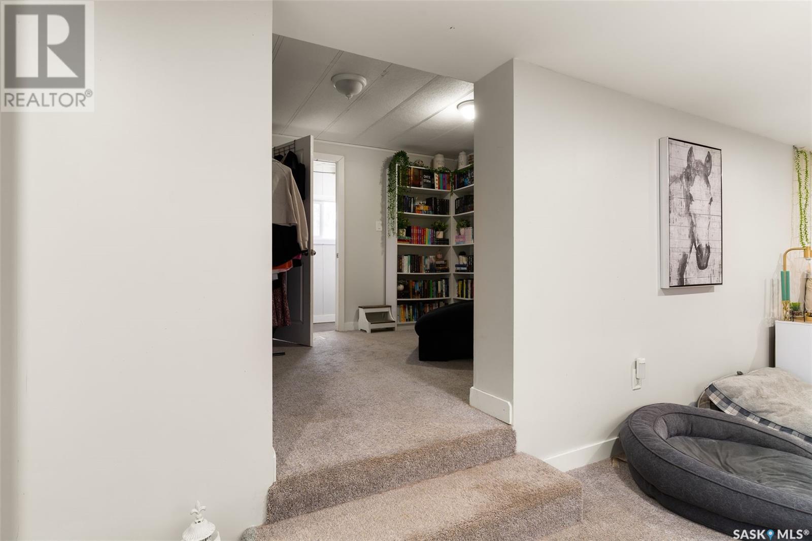 Photo 14 of 26 Garuik Crescent, Regina SK