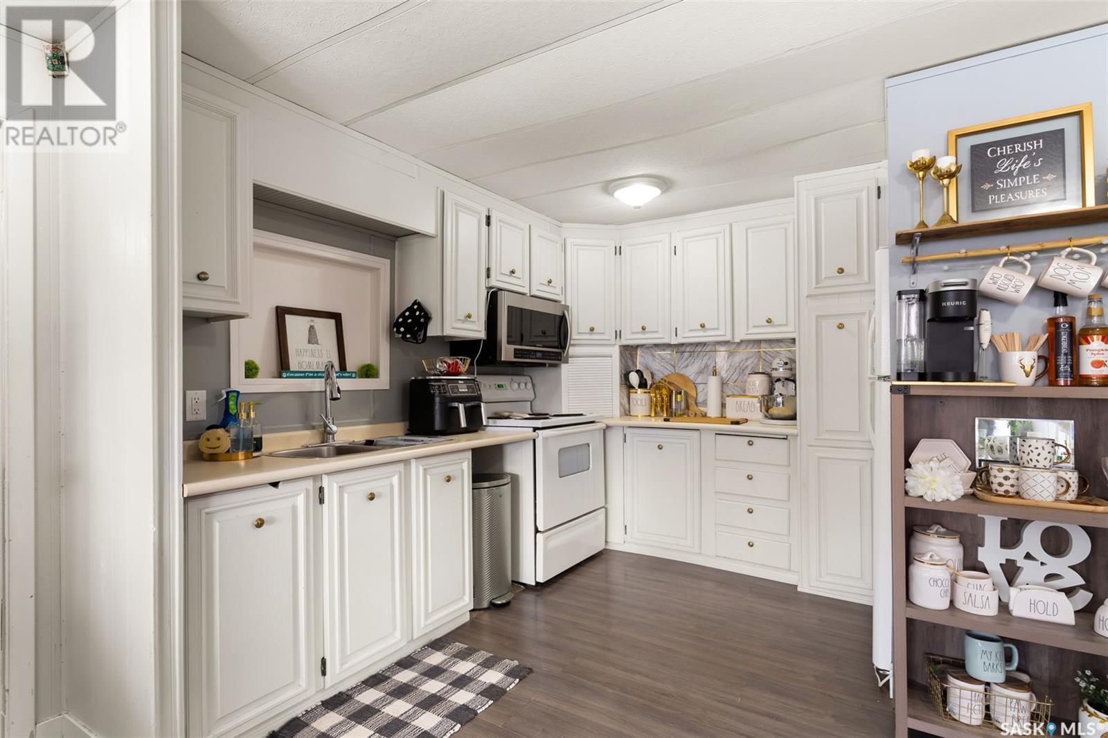 Photo 6 of 26 Garuik Crescent, Regina SK