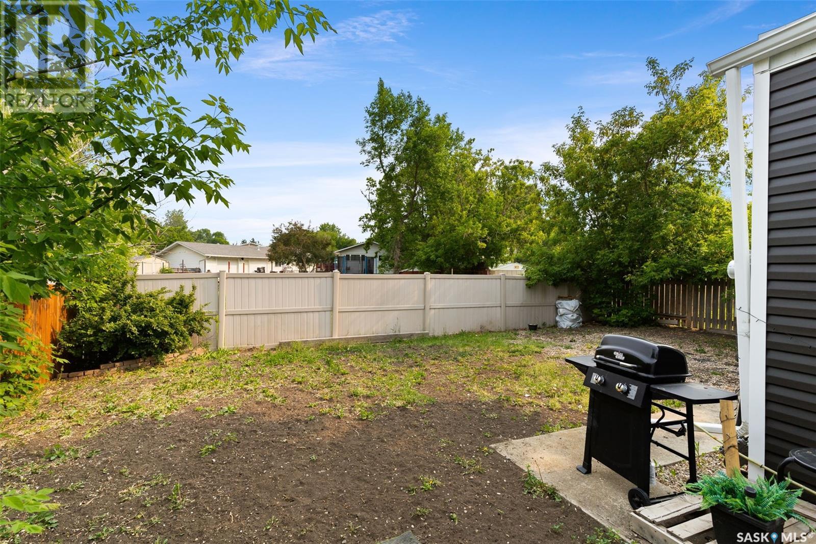 Photo 32 of 26 Garuik Crescent, Regina SK