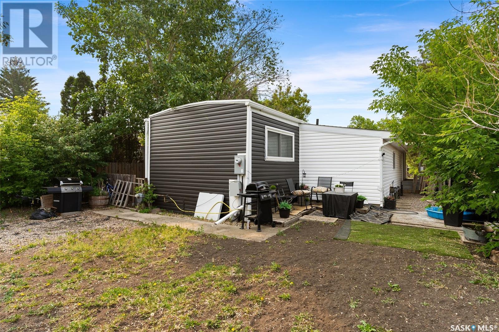 Photo 24 of 26 Garuik Crescent, Regina SK