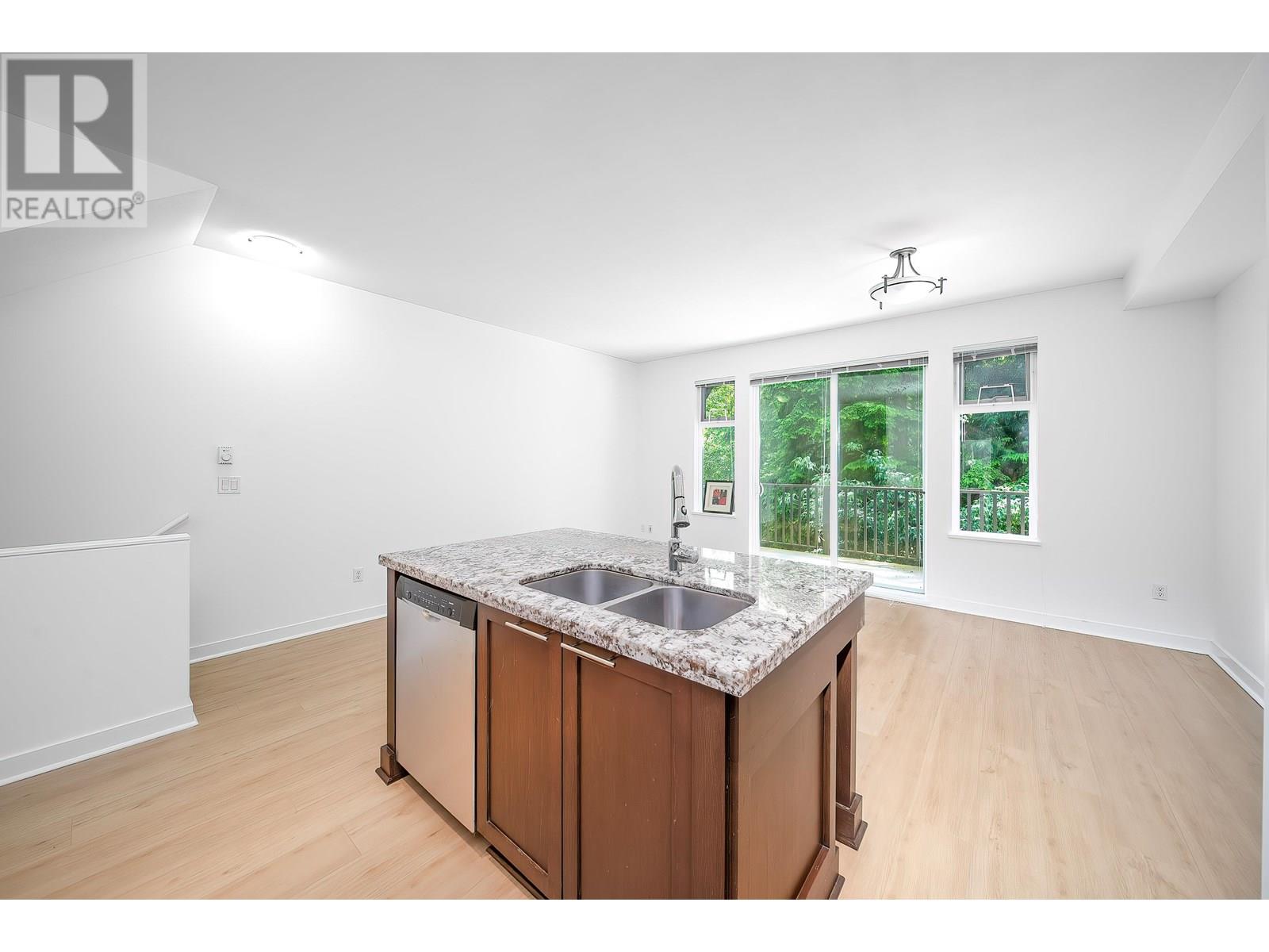 Photo 2 of 129 1480 Southview Street, Coquitlam BC