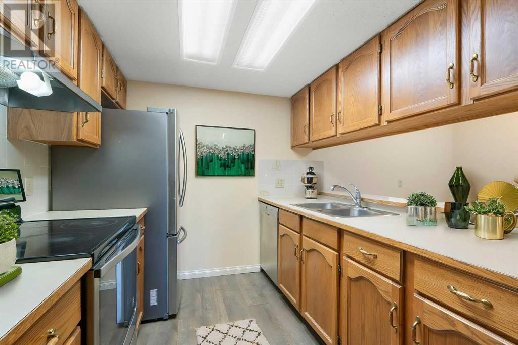 Single Family House for Sale in   University Drive NW University Heights Calgary 