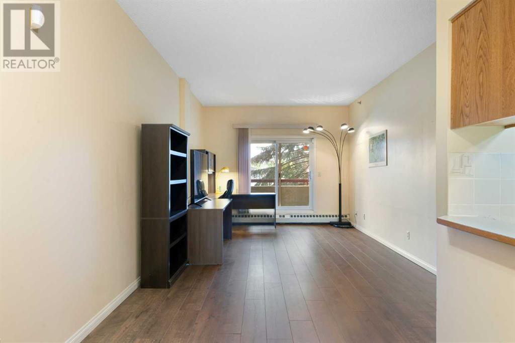 Single Family House for Sale in   University Drive NW University Heights Calgary 