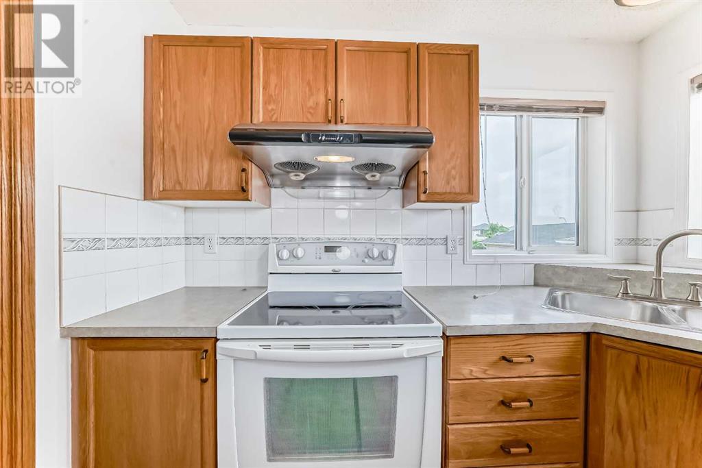 Single Family House for Sale in  Hidden Hills Place NW Hidden Valley Calgary 