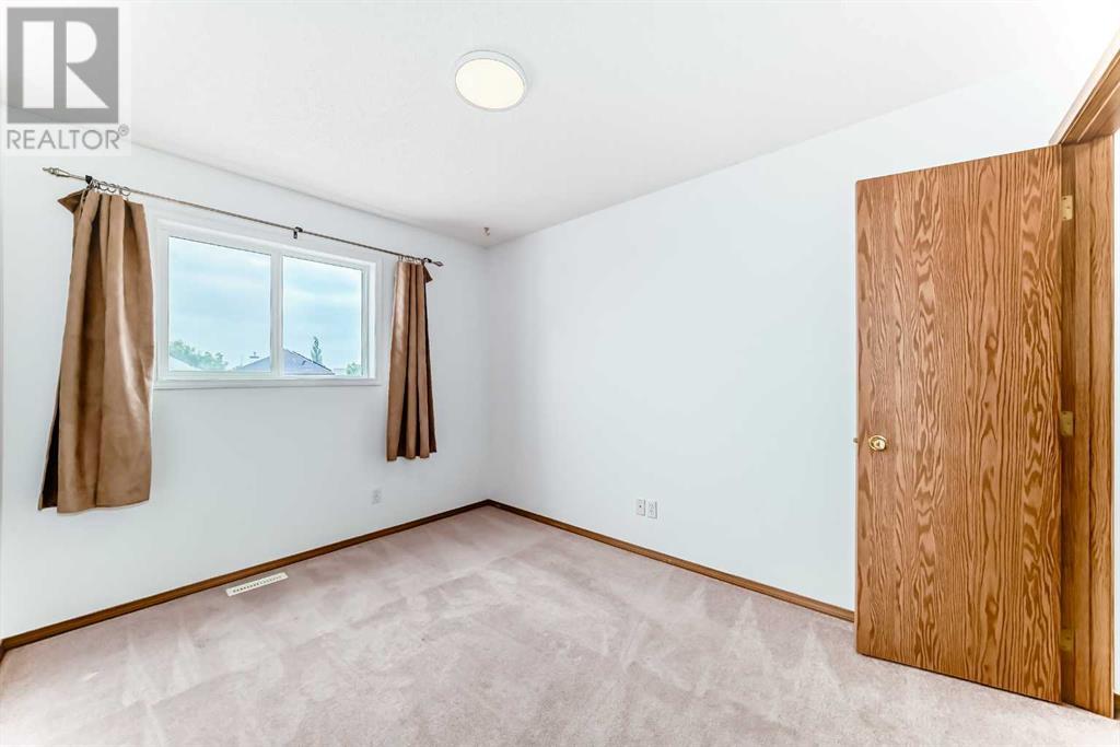 Single Family House for Sale in  Hidden Hills Place NW Hidden Valley Calgary 