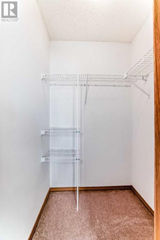Single Family House for Sale in  Hidden Hills Place NW Hidden Valley Calgary 