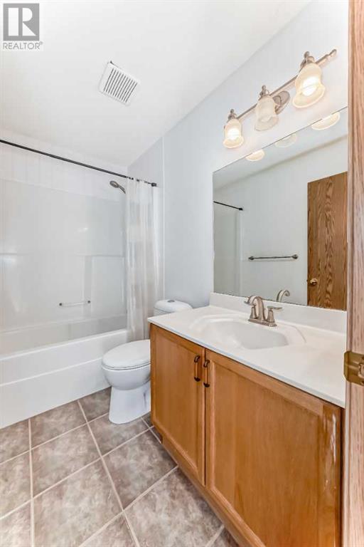Single Family House for Sale in  Hidden Hills Place NW Hidden Valley Calgary 